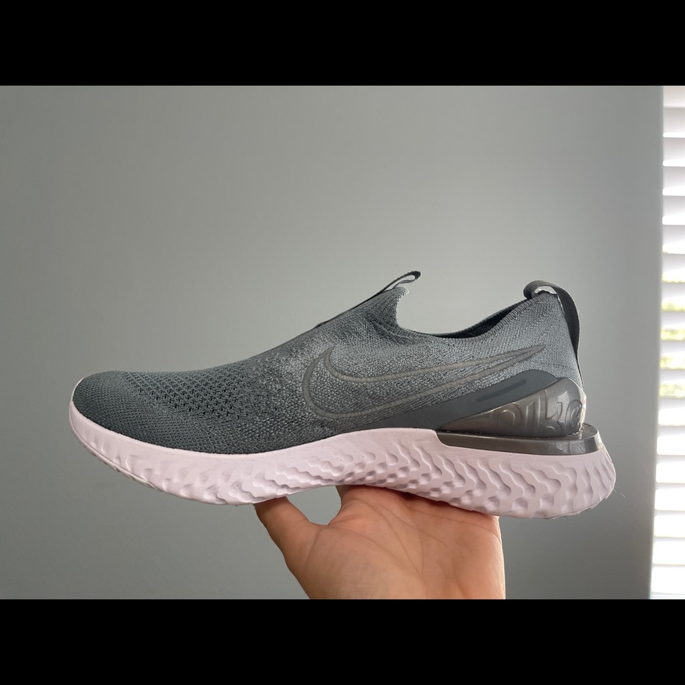Nike Epic React Shoe Like-New Size 9
